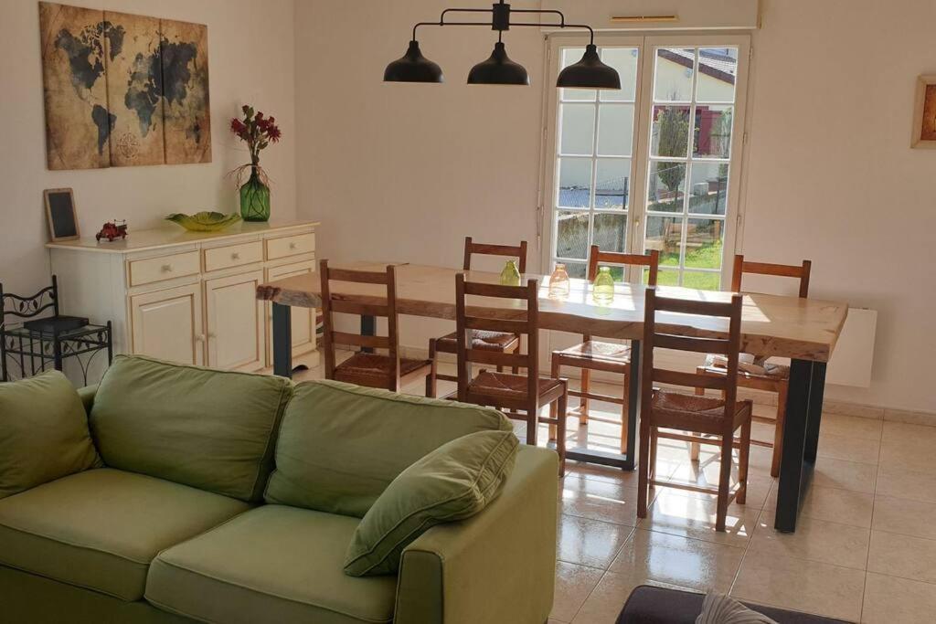 Villa Le Bellevue A 1 H 30 De Paris Et 20 Km De Troyes Estissac Esterno foto
